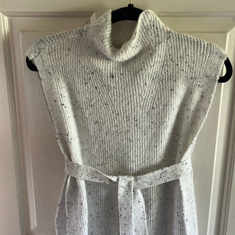 Chloe & Jasmine Sweater